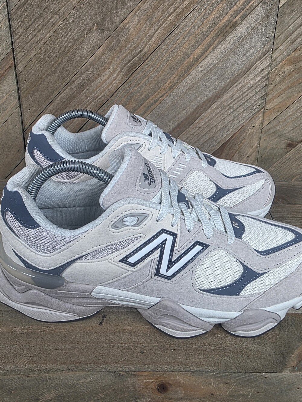 New Balance 9060 GS Moonrock Linen Kids Athletic Sneakers Size 7 GC9060EB